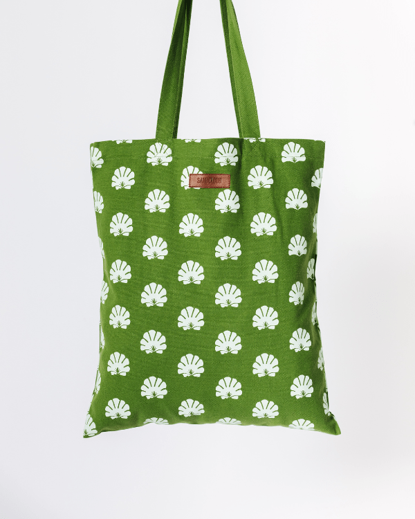 Swimming Turtles Everyday Tote